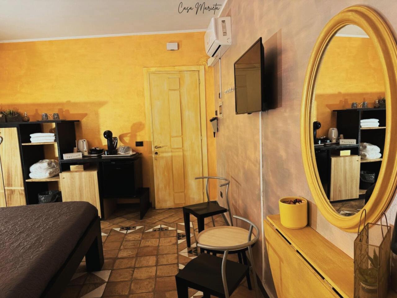 Marieta Rooms Sarzana Zewnętrze zdjęcie